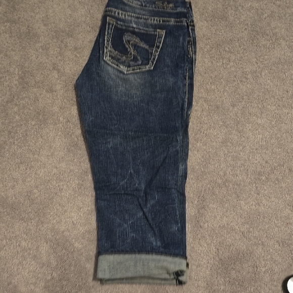 SILVER Women's Dark crop Jeans - Picture 1 of 3